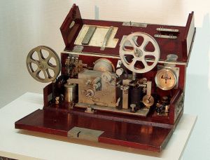 Telegrafenstation-offen.jpg