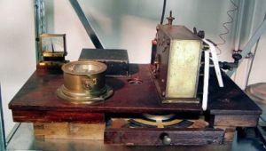 Morsetelegraph-um1900.jpg